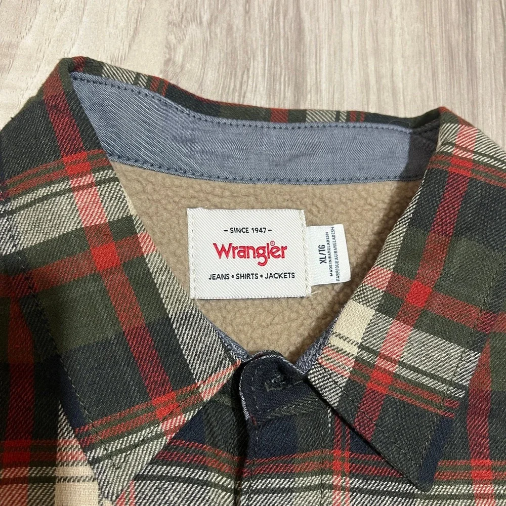 Wrangler Mens XL Sherpa Lined Plaid Shirt Jacket Green Red Snap Front